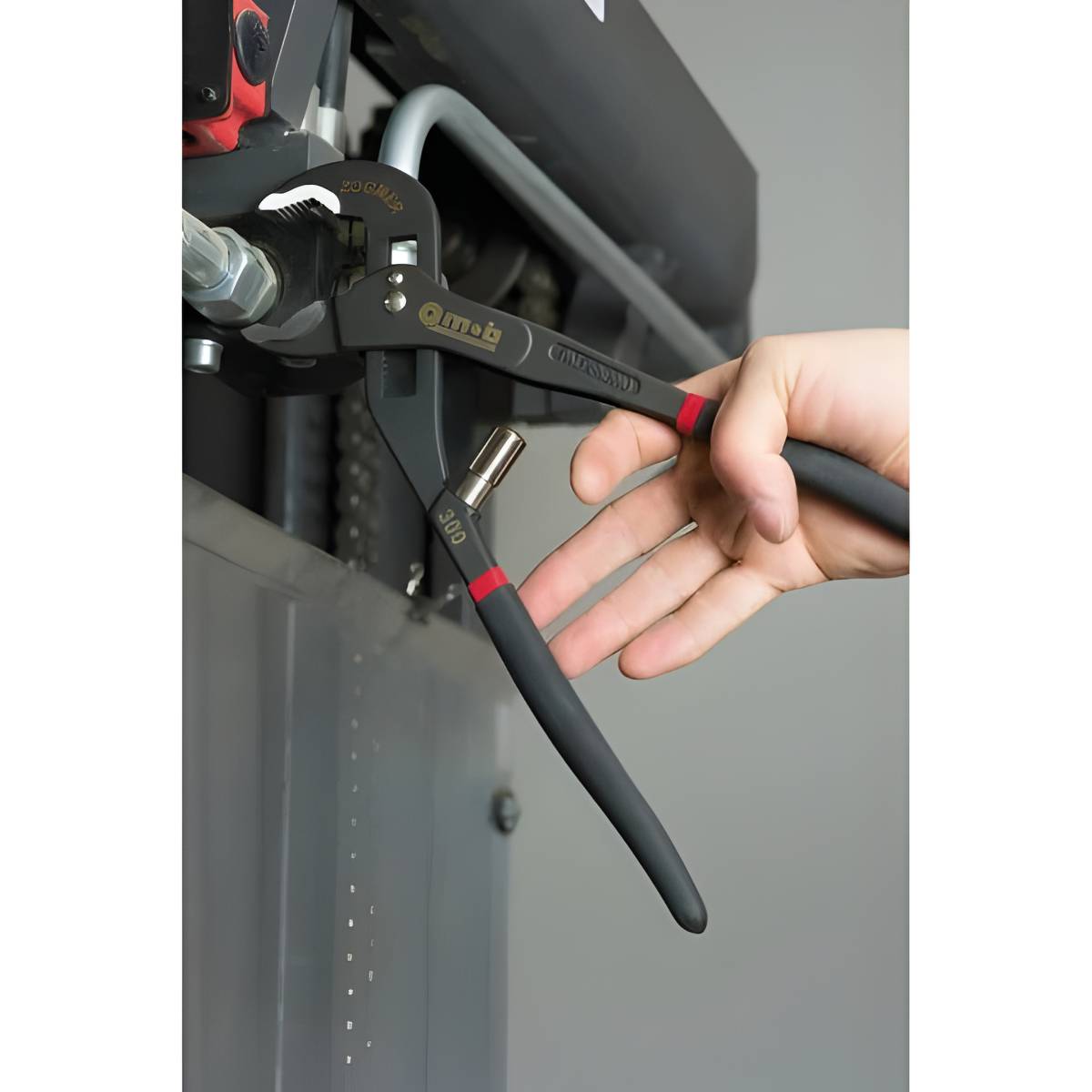 Pince multiprise autobloquante Zoomer sur carte
