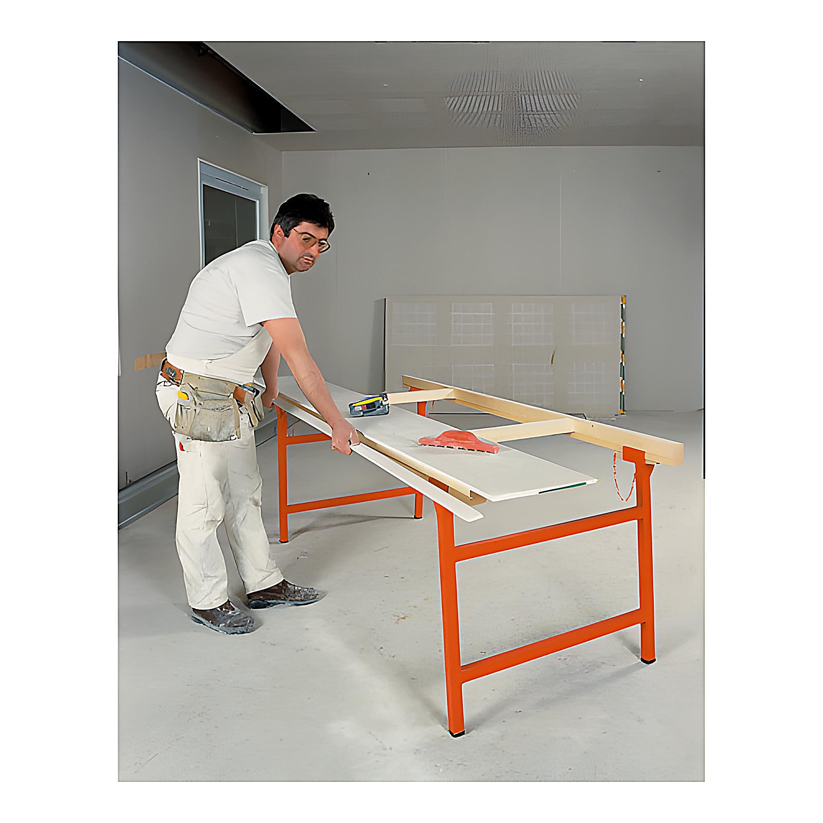 Établi de plaquiste pour plaques de plâtre