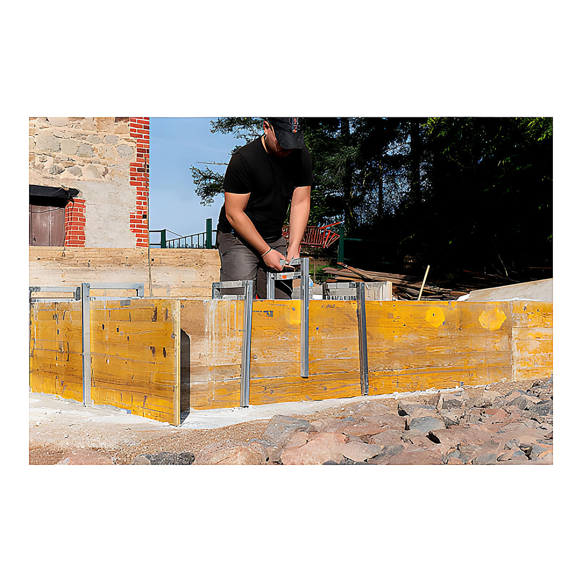 Étrier de coffrage Maco-Bloc pour longrines X10