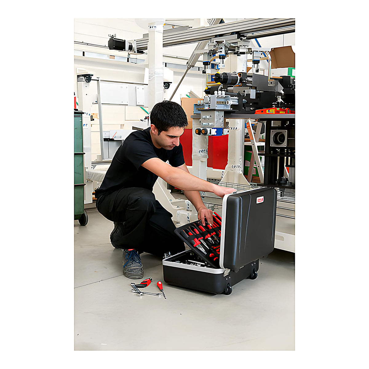 Valise trolley ABS garnie 128 pièces