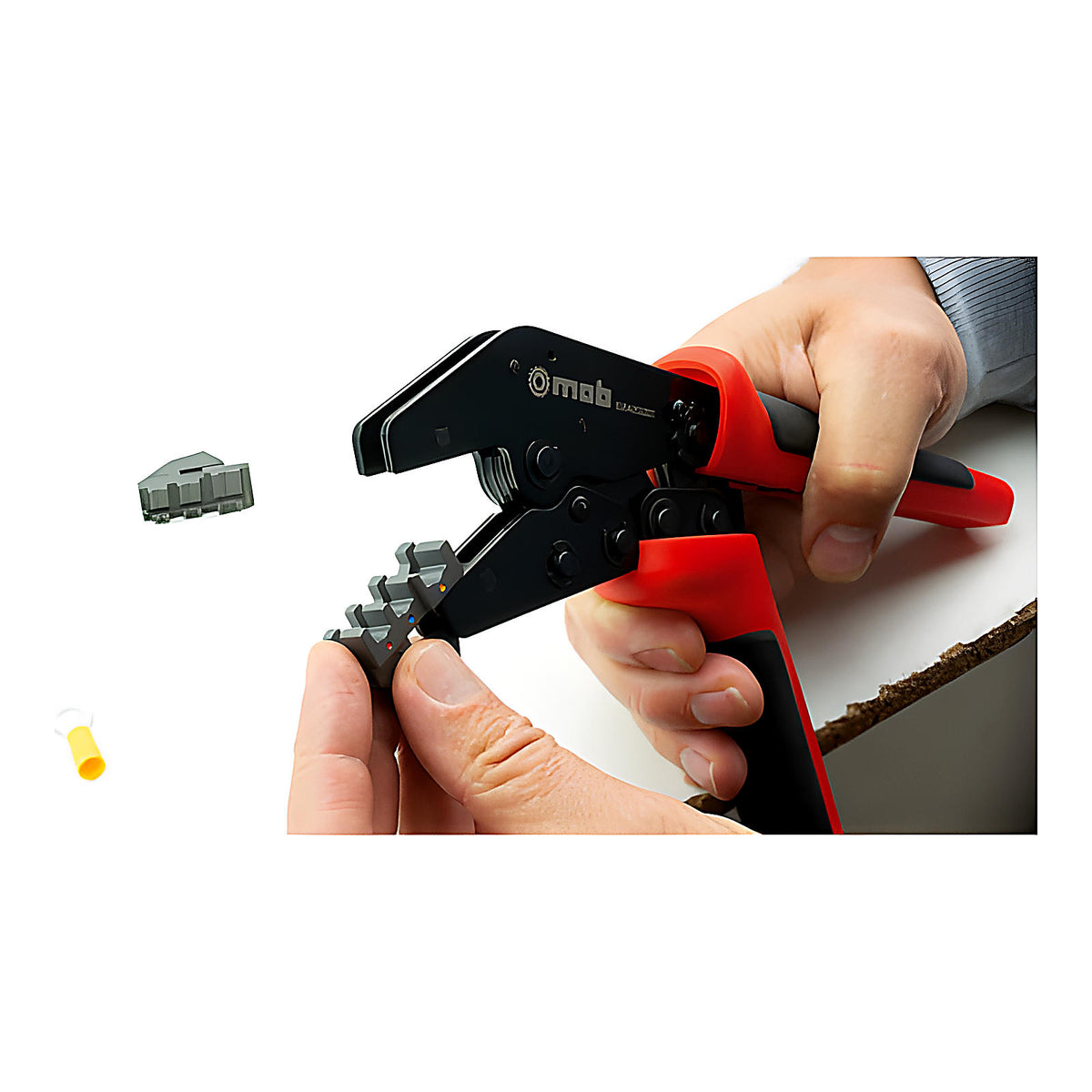 Coffret sertissage multi-fonction pour cosses électricien
