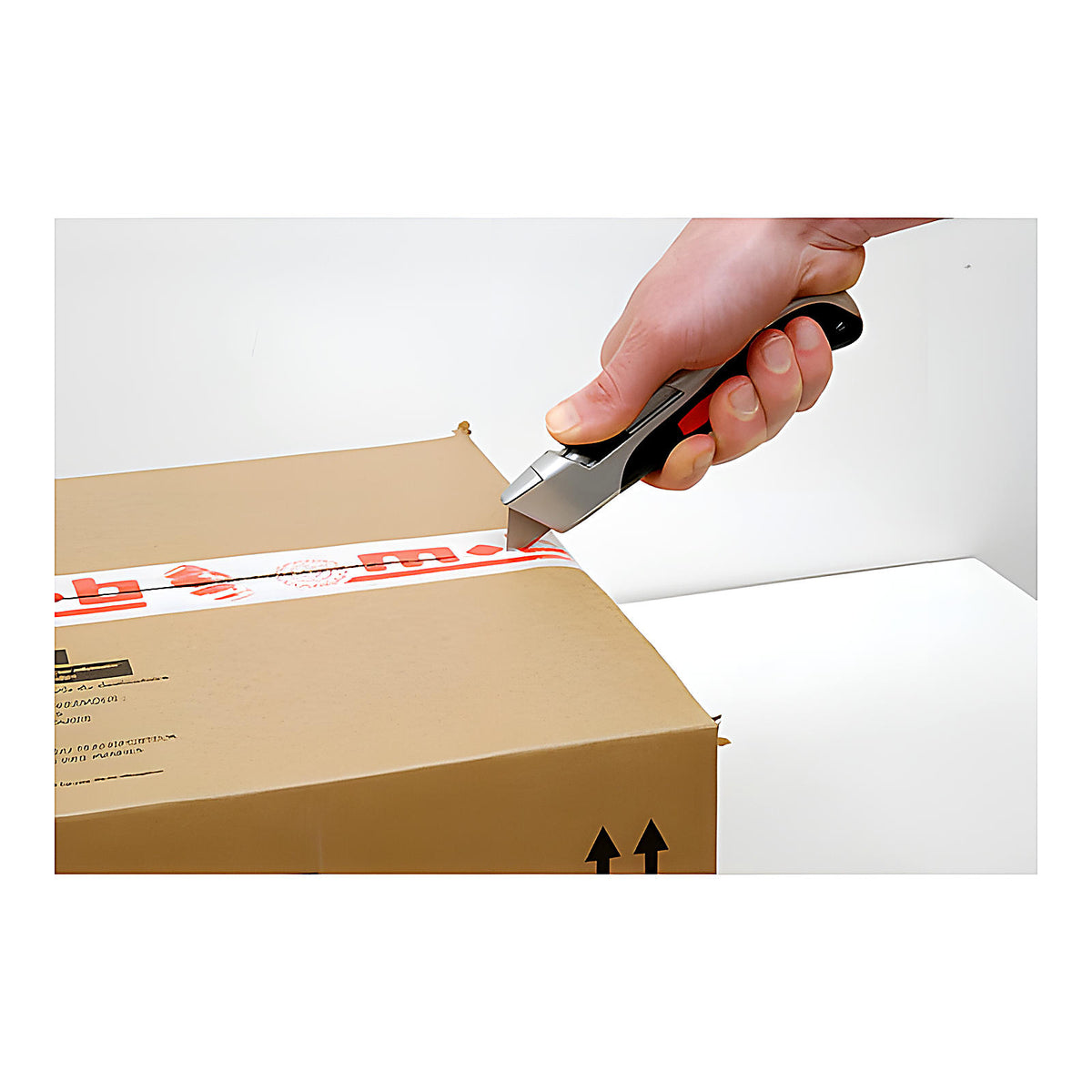 Cutter Topsecurity auto-rétractable sur carte