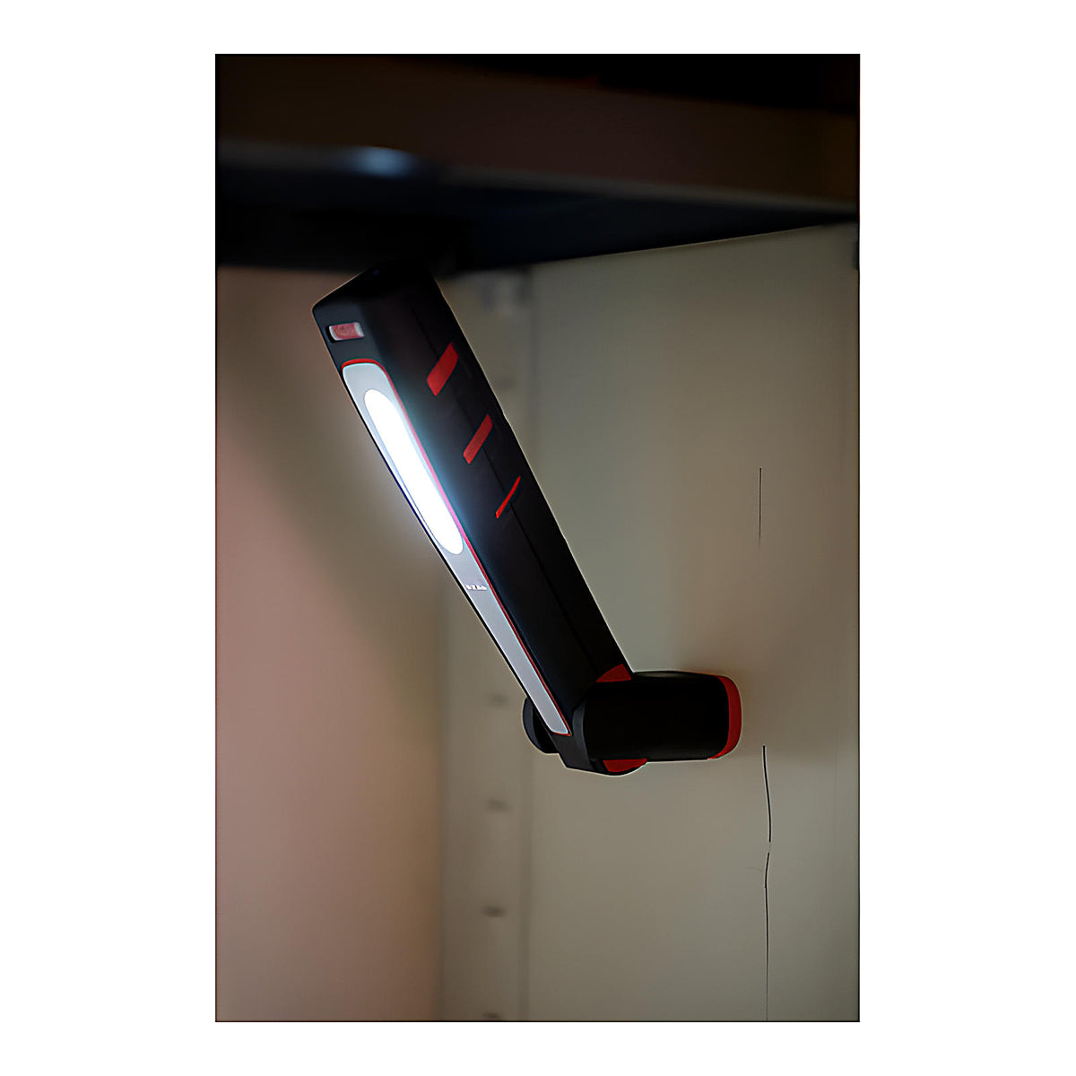 Lampe Fixled à induction rechargeable magnétique